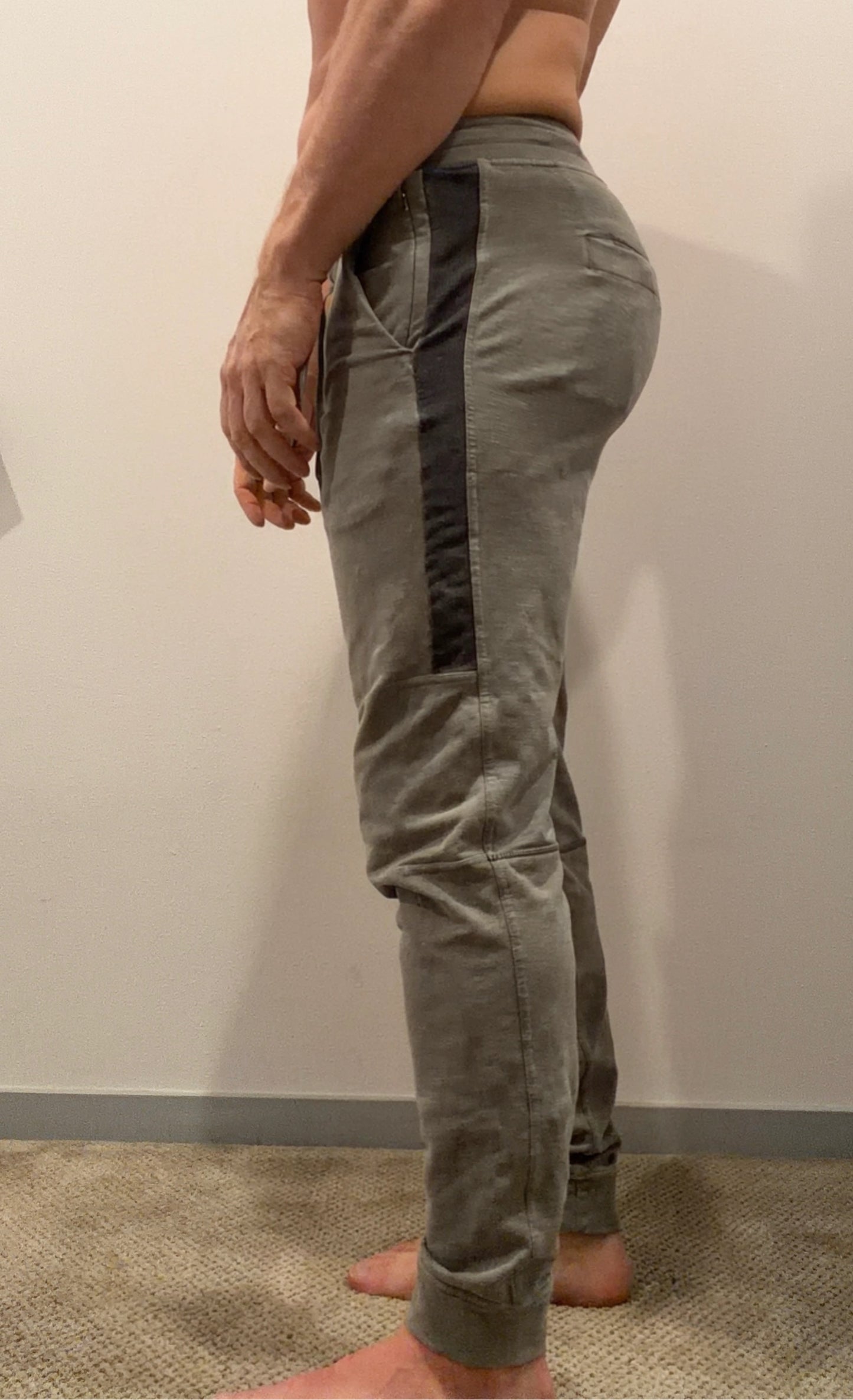Lululemon Joggers - Freshly Worn